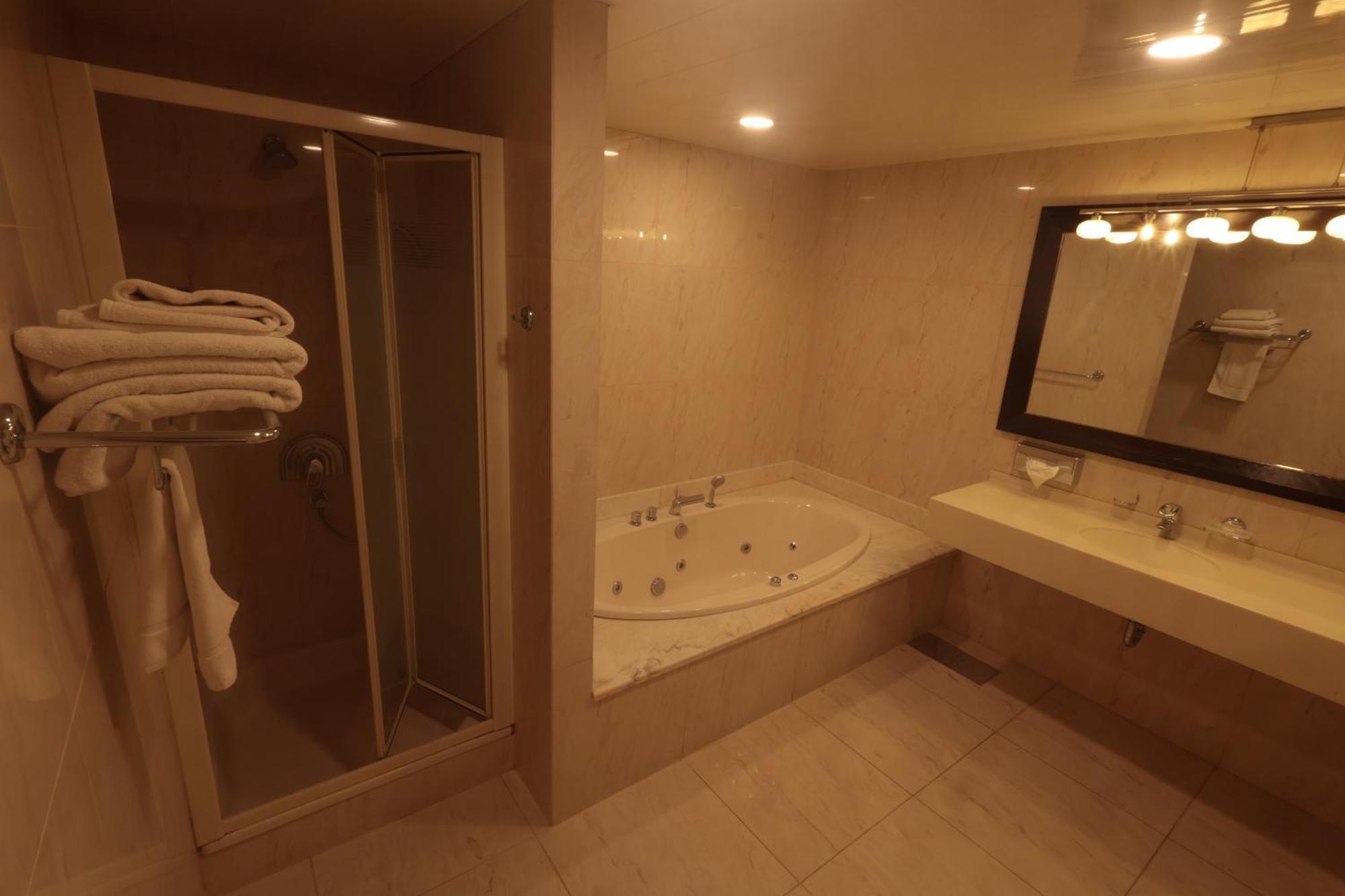 Monteverde Hotel Beit Mery Esterno foto